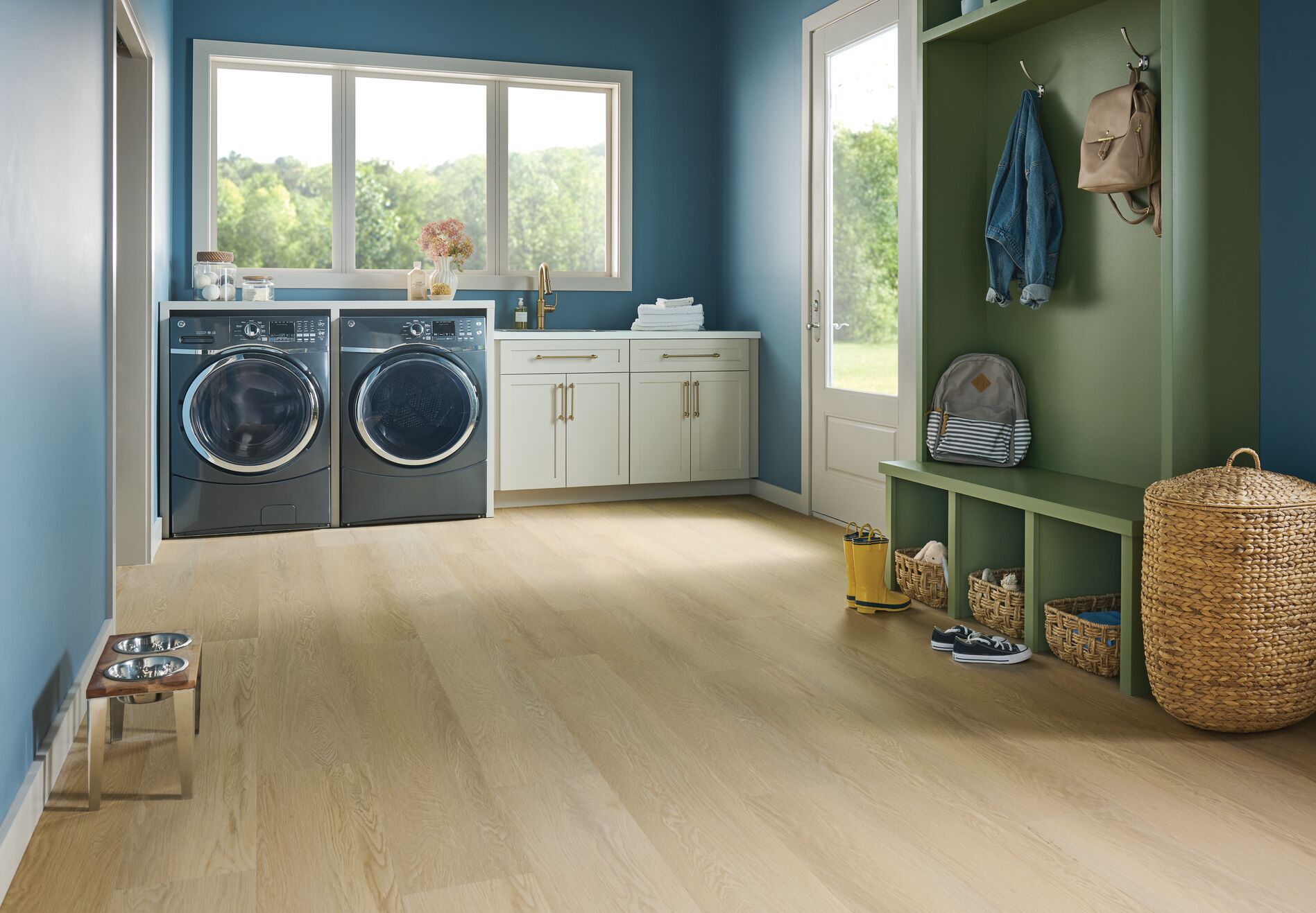 Horizon's Embrace Monterey Surf Rigid Core 5RW9503